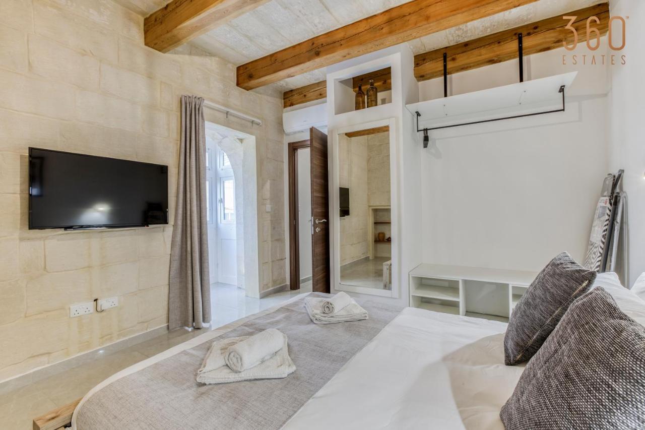 A Lovely 1Br Home With Balcony Just Off The Coast By 360 Estates Saint Julian's Exterior foto